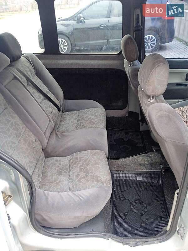 Минивэн Nissan Kubistar 2006 в Богородчанах