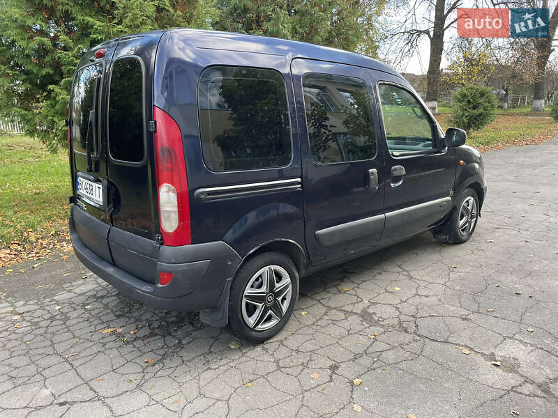 Минивэн Nissan Kubistar 2003 в Остроге фото 4 Минивэн Nissan Kubistar 2003 в Остроге