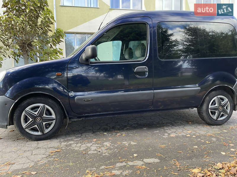 Минивэн Nissan Kubistar 2003 в Остроге фото 10 Минивэн Nissan Kubistar 2003 в Остроге