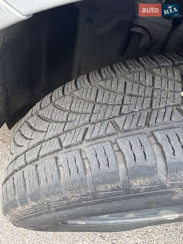 Седан Nissan Latio 2012 в Киеве