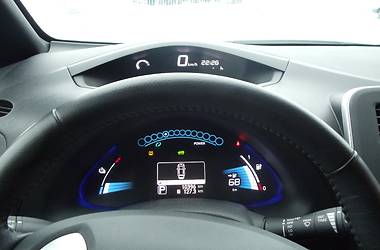 Хэтчбек Nissan Leaf 2014 в Чернигове