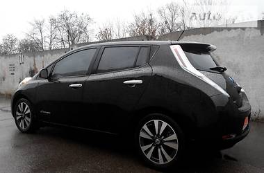 Универсал Nissan Leaf 2014 в Виннице