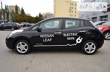 Хетчбек Nissan Leaf 2013 в Харкові