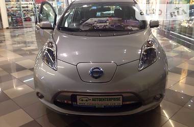 Хэтчбек Nissan Leaf 2013 в Сумах