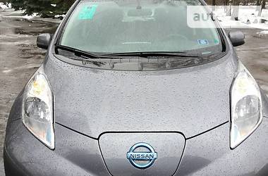 Хетчбек Nissan Leaf 2015 в Полтаві