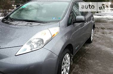 Хетчбек Nissan Leaf 2015 в Полтаві