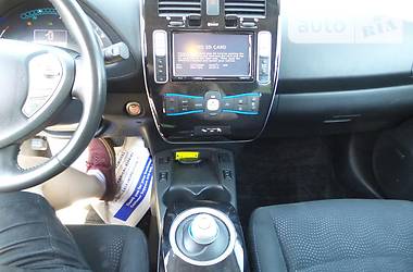 Хэтчбек Nissan Leaf 2014 в Днепре