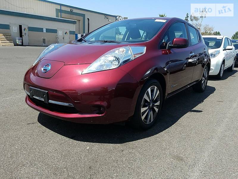 Хетчбек Nissan Leaf 2016 в Києві