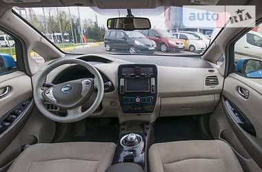 Хэтчбек Nissan Leaf 2012 в Киеве