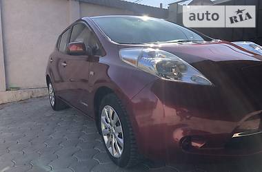 Хэтчбек Nissan Leaf 2013 в Николаеве