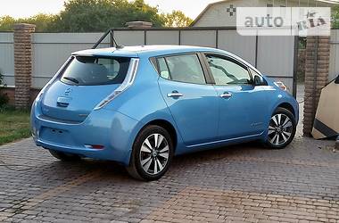 Хетчбек Nissan Leaf 2013 в Борисполі