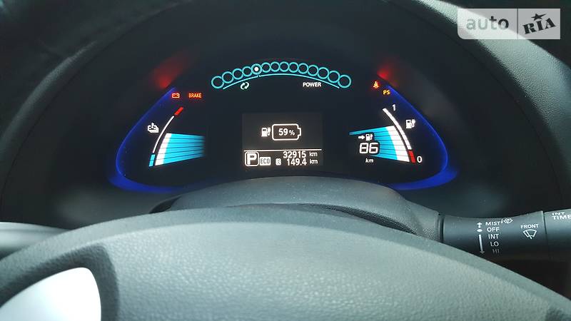 Хэтчбек Nissan Leaf 2013 в Одессе