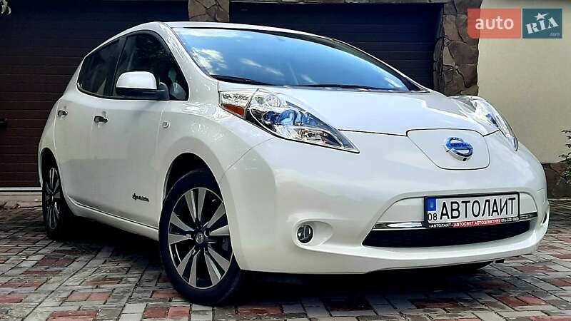 Nissan Leaf 2014