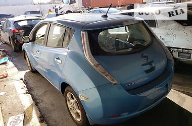 Внедорожник / Кроссовер Nissan Leaf 2011 в Львове