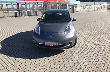 Хэтчбек Nissan Leaf 2015 в Львове