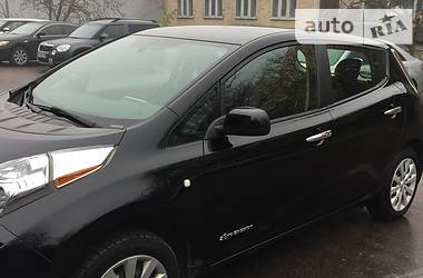 Хэтчбек Nissan Leaf 2013 в Киеве