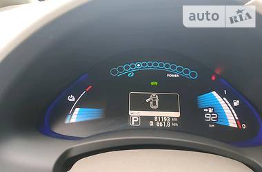 Хэтчбек Nissan Leaf 2012 в Черновцах