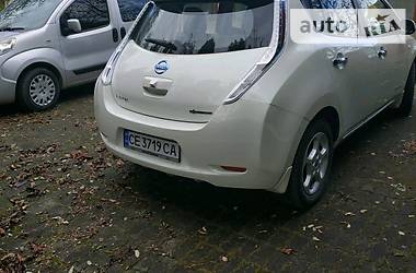 Хэтчбек Nissan Leaf 2012 в Черновцах