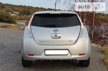 Хетчбек Nissan Leaf 2011 в Тернополі