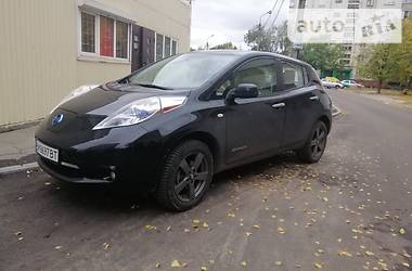 Хетчбек Nissan Leaf 2012 в Сумах