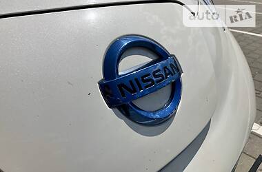 Хэтчбек Nissan Leaf 2013 в Киеве