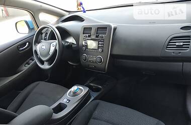 Хетчбек Nissan Leaf 2015 в Ковелі