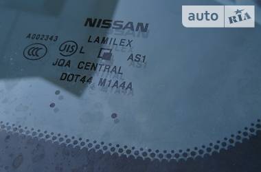 Хетчбек Nissan Leaf 2012 в 