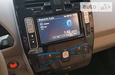 Хетчбек Nissan Leaf 2012 в 