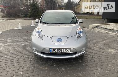 Хэтчбек Nissan Leaf 2015 в Тернополе