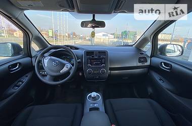 Хэтчбек Nissan Leaf 2017 в Киеве