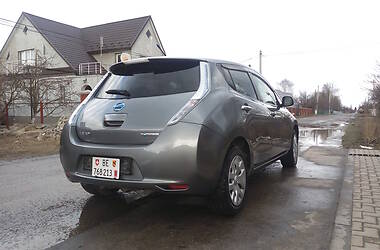 Універсал Nissan Leaf 2013 в 