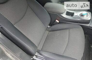 Універсал Nissan Leaf 2013 в 