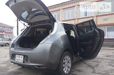 Універсал Nissan Leaf 2013 в 