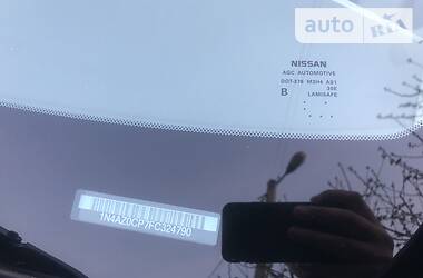 Хетчбек Nissan Leaf 2015 в 