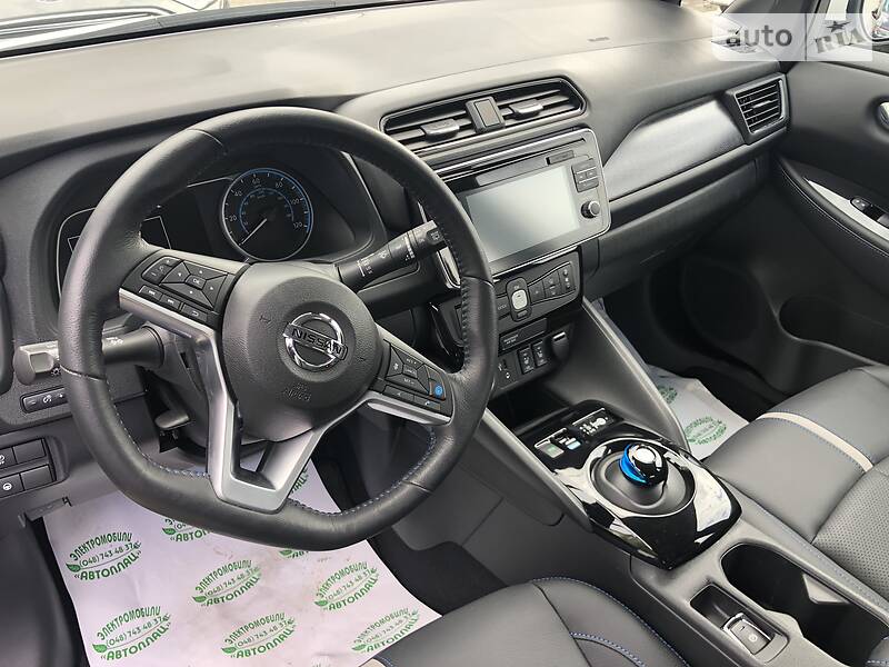Хетчбек Nissan Leaf 2018 в Одесі