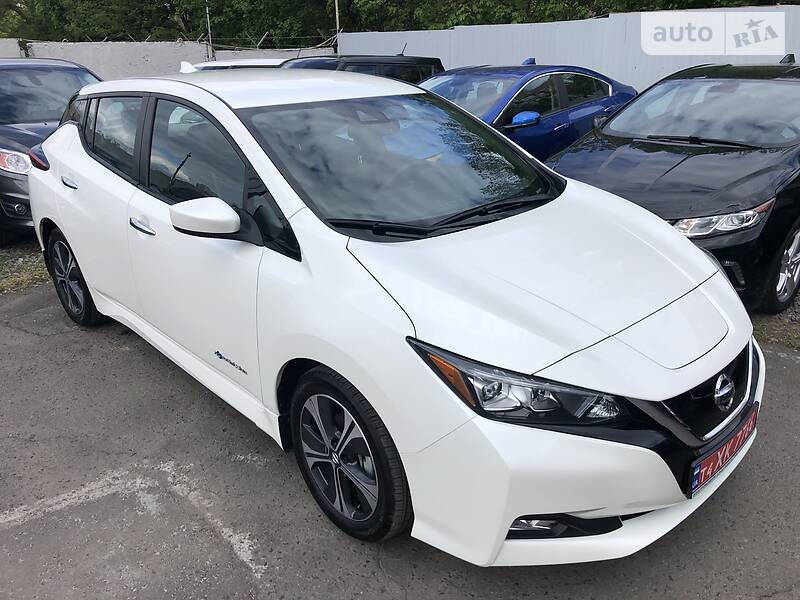 Хетчбек Nissan Leaf 2018 в Одесі