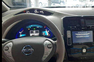 Хэтчбек Nissan Leaf 2014 в Киеве