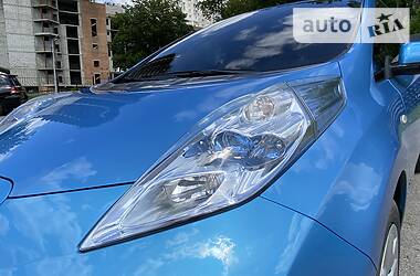 Хетчбек Nissan Leaf 2012 в Харкові