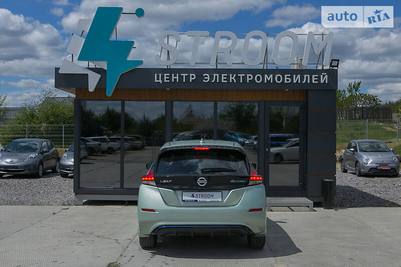 Хетчбек Nissan Leaf 2018 в Харкові