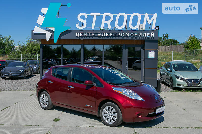 Хетчбек Nissan Leaf 2016 в Харкові