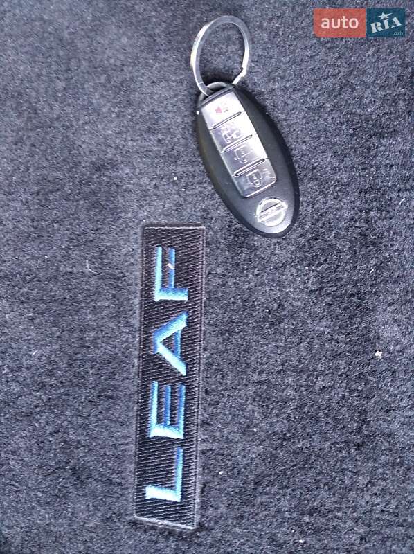 Хэтчбек Nissan Leaf 2015 в Днепре фото 36 Хэтчбек Nissan Leaf 2015 в Днепре