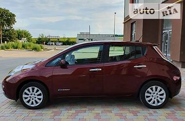 Хэтчбек Nissan Leaf 2017 в Тернополе