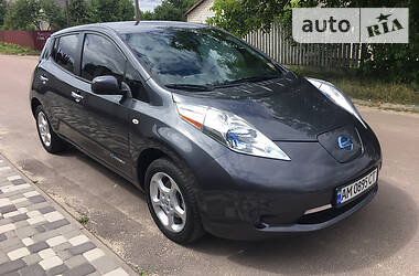 Хэтчбек Nissan Leaf 2013 в Житомире