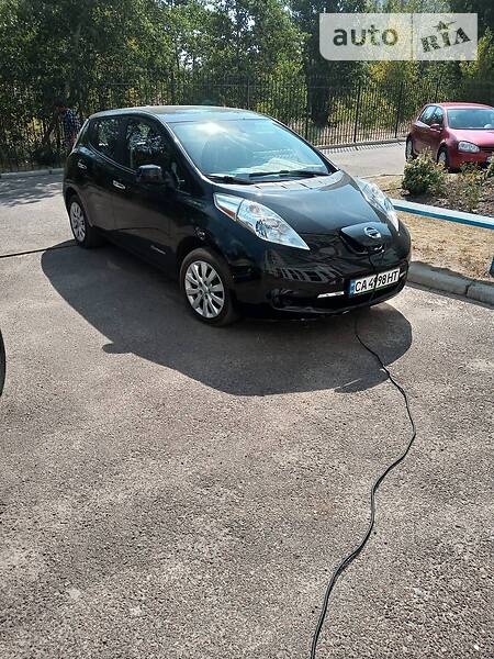 Хэтчбек Nissan Leaf 2014 в Черкассах