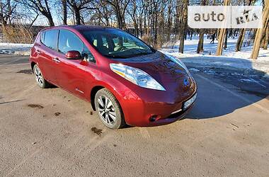 Хэтчбек Nissan Leaf 2016 в Одессе