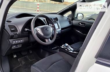 Хэтчбек Nissan Leaf 2015 в Дубно