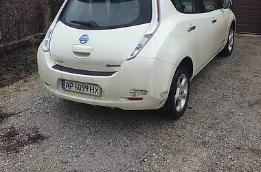 Хэтчбек Nissan Leaf 2011 в Запорожье