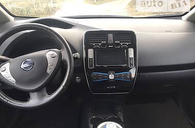 Хэтчбек Nissan Leaf 2017 в Сокале