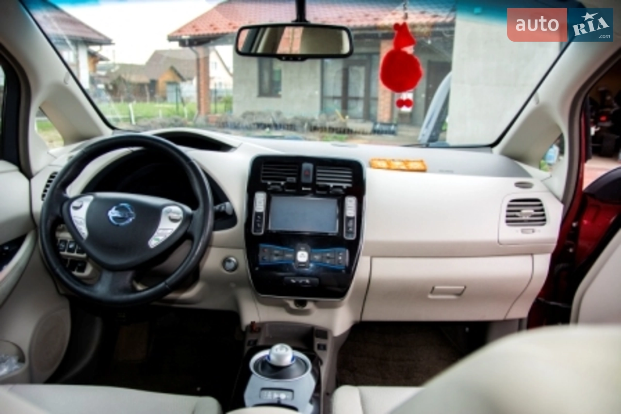 2013 Nissan Leaf - мініатюра 15