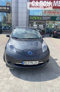 Хэтчбек Nissan Leaf 2013 в Тернополе